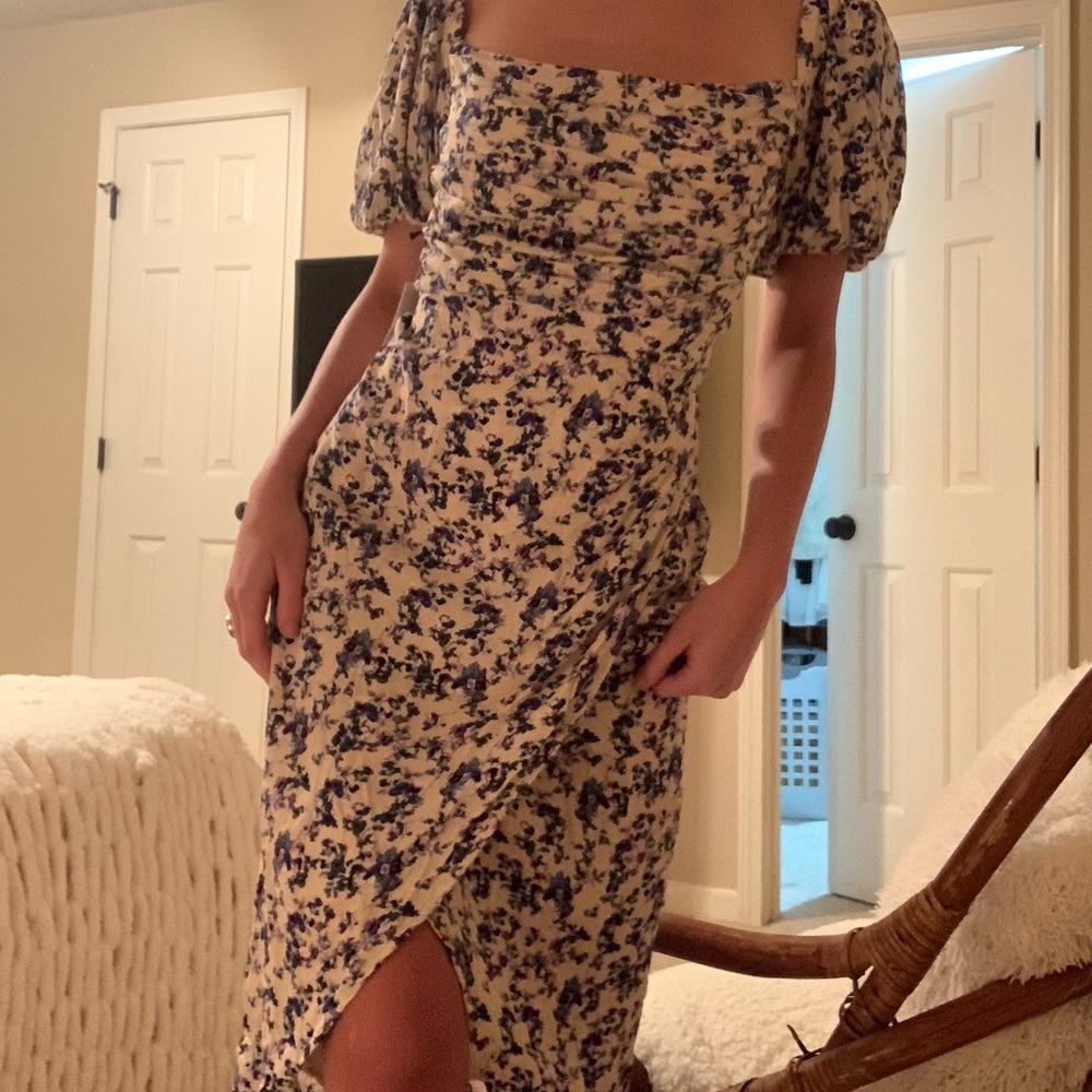 ASTR the Label Floral Puff Sleeve Midi Dress